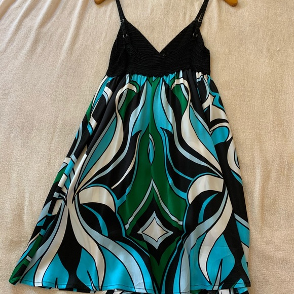 bebe silk dress with crocheted top. XS - Picture 3 of 8